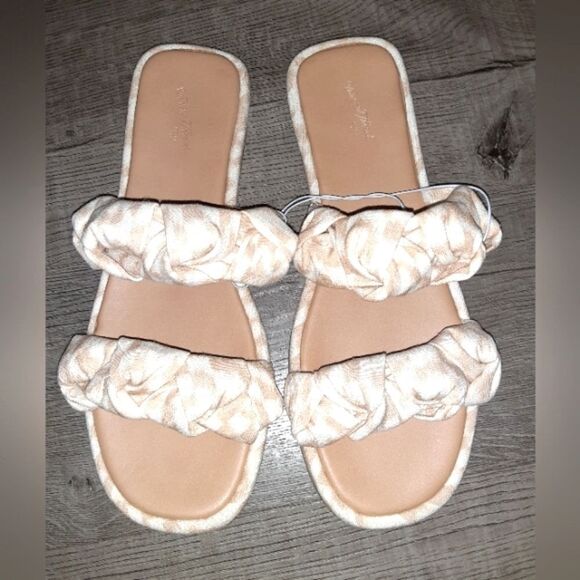𝅺BRAND new Knotted slide sandals sz.11 - Picture 9 of 10